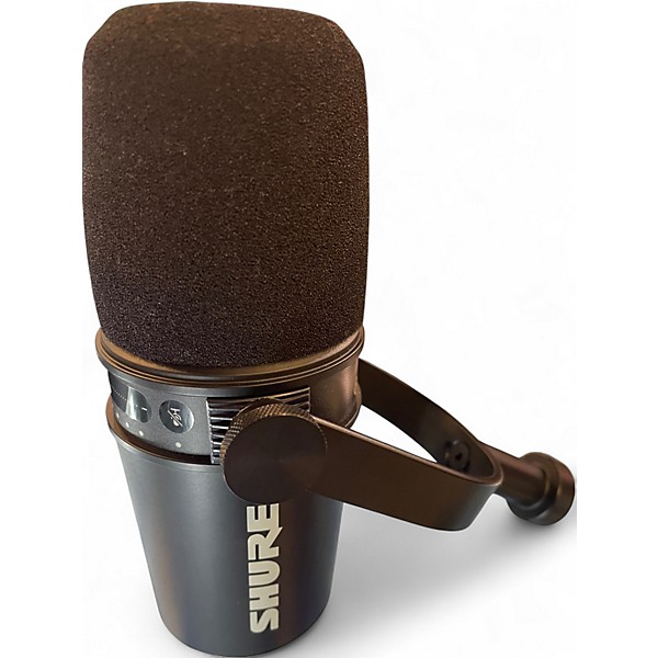 Used Shure MV7 Dynamic Microphone