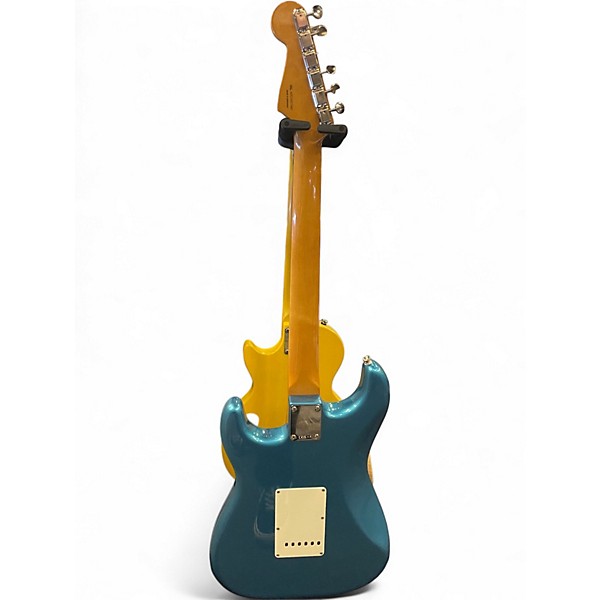 Used Fender VINTERA II 60S STRATOCASTER Lake Placid Blue Solid Body Electric Guitar