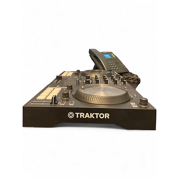 Used 2020s Native Instruments Traktor Kontrol Z2 DJ Controller