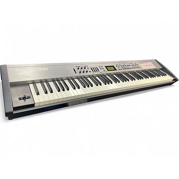 Used Roland RD700 Keyboard Workstation