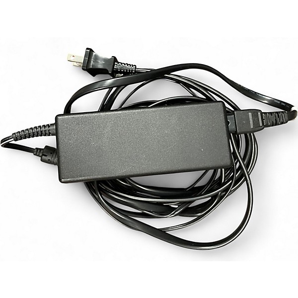 Used Yamaha DGX670 Digital Piano