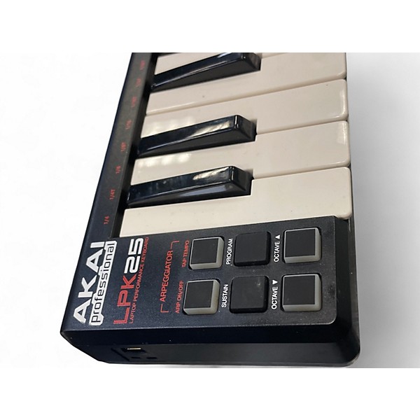 Used Akai Professional LPK25 MIDI Controller