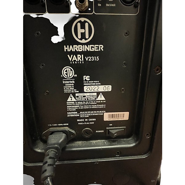Used Harbinger VARI V2315 Powered Speaker