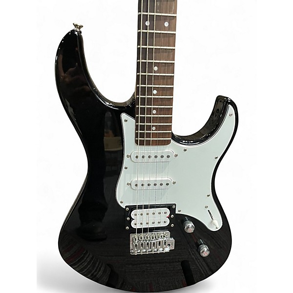 Used Yamaha Pacifica Black Solid Body Electric Guitar