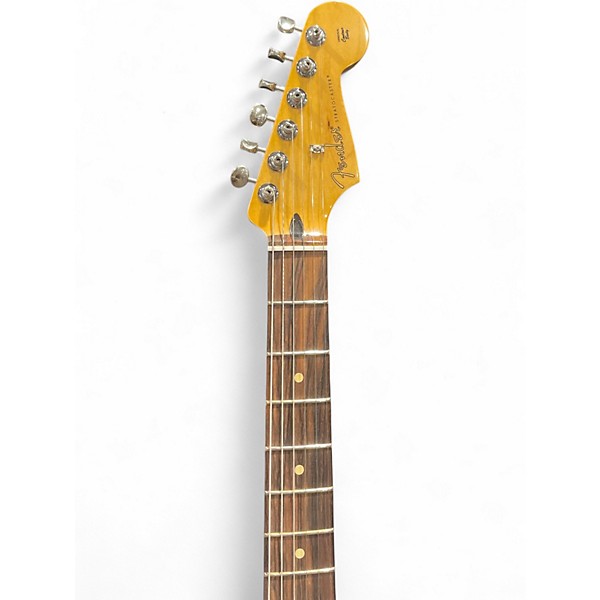 Used Fender PLAYER II STRATOCASTER Fiesta Red Solid Body Electric Guitar