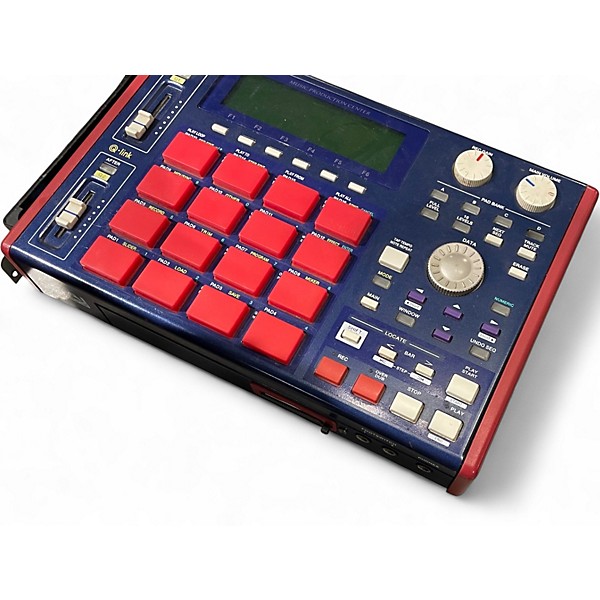 Used Akai MPC1000 Production Controller | Guitar Center