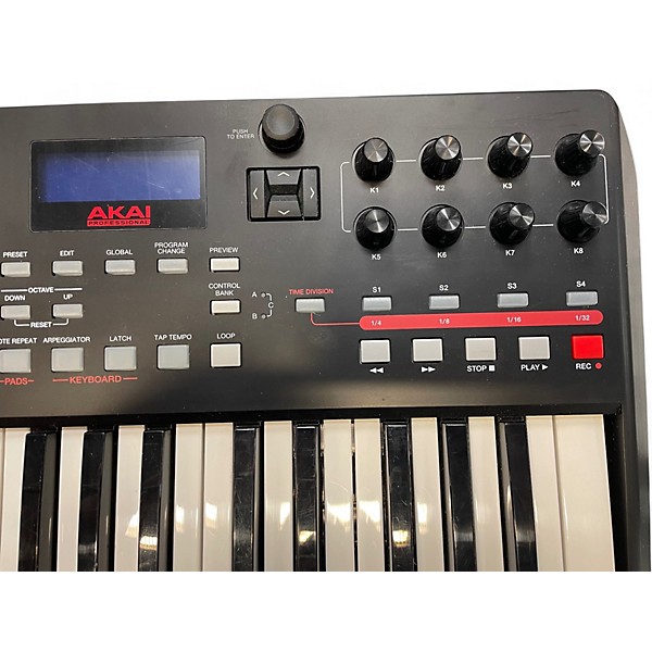 Used Akai Professional MPK225 25-Key MIDI Controller