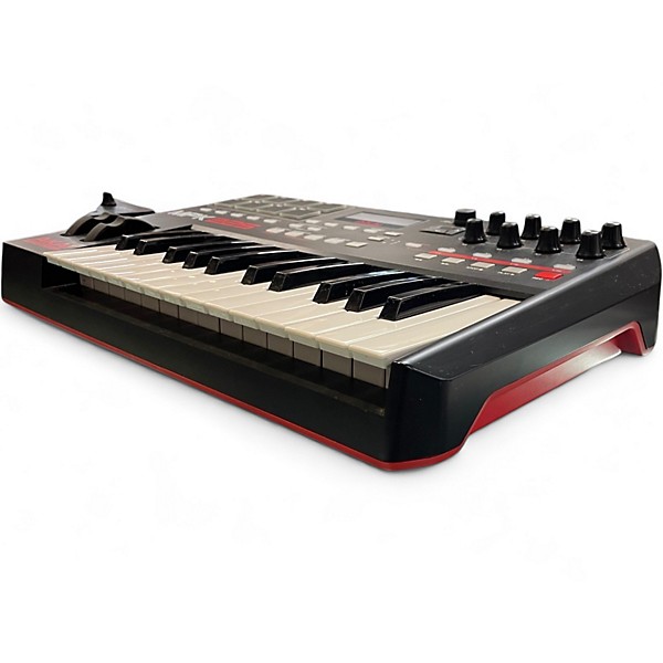 Used Akai Professional MPK225 25-Key MIDI Controller