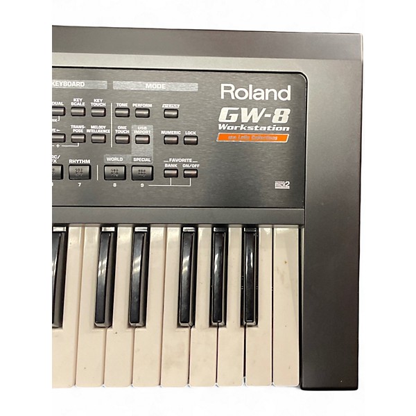 Used Roland GW8 61 Key Keyboard Workstation