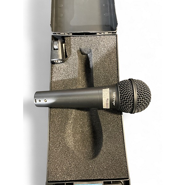 Used Behringer XM8500 Dynamic Microphone