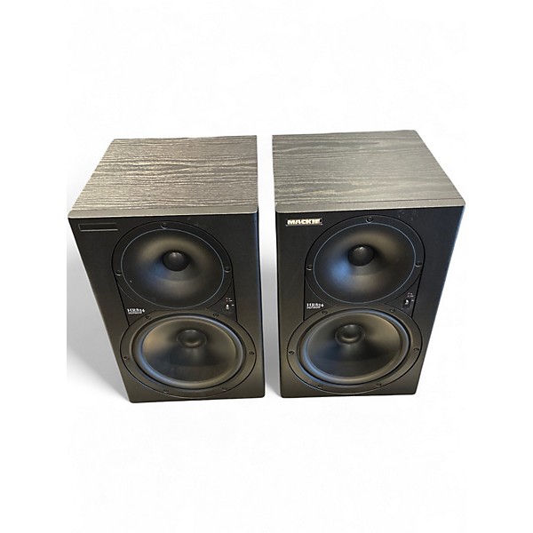 Used Mackie HR824 Pair Powered Monitor
