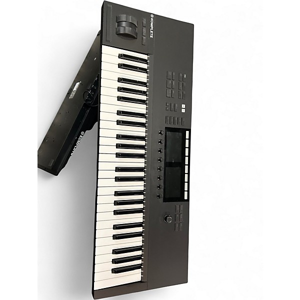 Used Native Instruments Komplete Kontrol S49 MK2 MIDI Controller