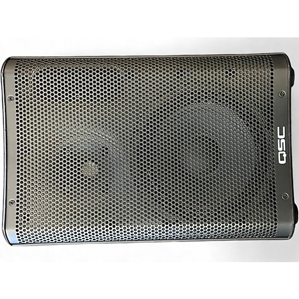 Used QSC cp8 Powered Speaker
