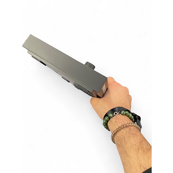 Used Native Instruments KOMPLETE KONTROL M32