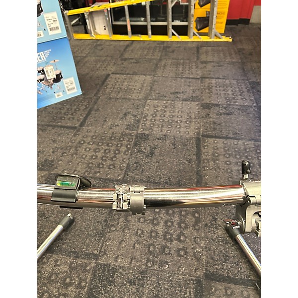 Used DW 9000 Series Main Rack Rack Stand