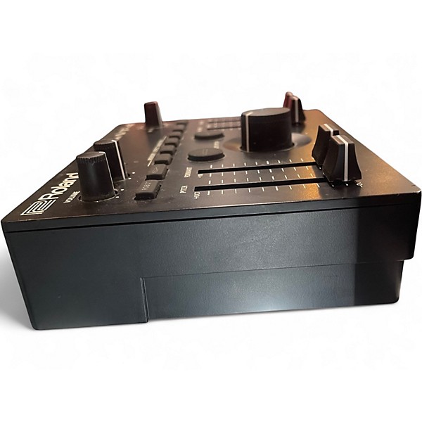 Used Roland VT-4 Vocal Processor