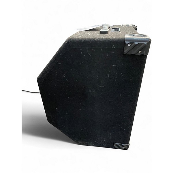 Used Hartke KICKBACK 15 Bass Combo Amp