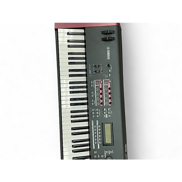Used Yamaha MOXF8 88 Key Keyboard Workstation