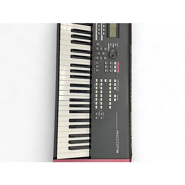 Used Yamaha MOXF8 88 Key Keyboard Workstation
