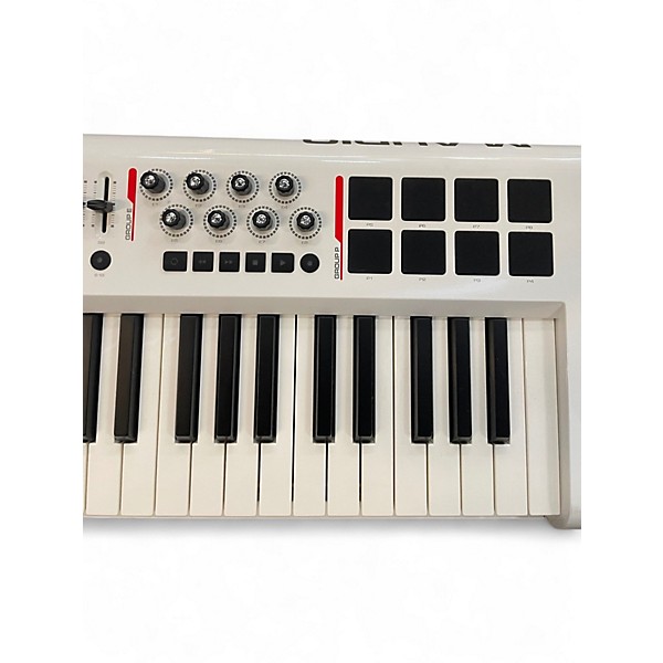 Used M-Audio Axiom 49 Key MIDI Controller
