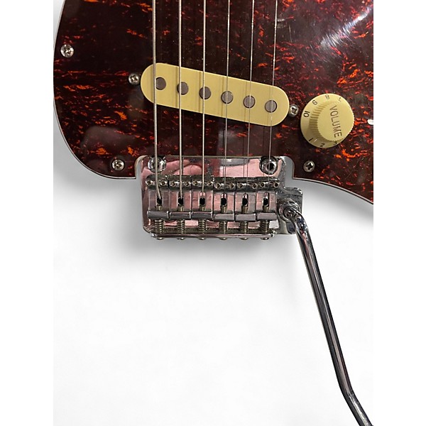 Used Larry Carlton S7 Alpine White Solid Body Electric Guitar