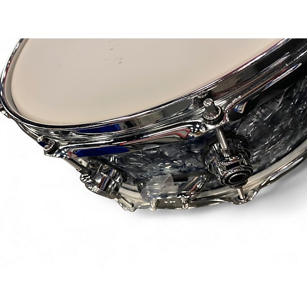 Used DW 5.5X14 Design Series Snare BLUE OYSTER Drum