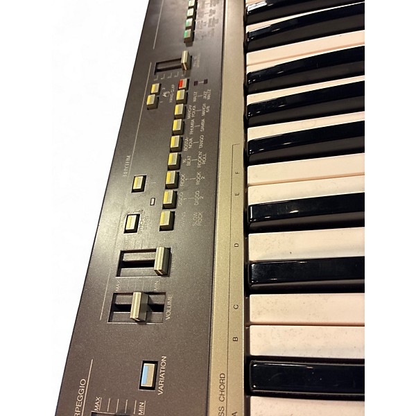 Used Yamaha PS-55 Arranger Keyboard