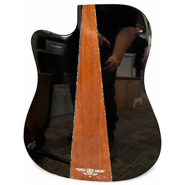 Used Keith Urban Player Pack 3 Tone Sunburst Acoustic Guitar