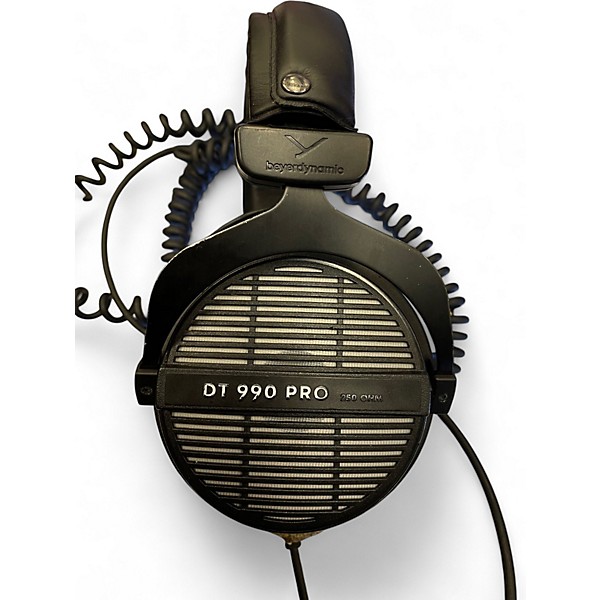 Used beyerdynamic DT990 Headphones