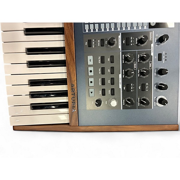 Used Arturia 6-Voice Polyphonic Analog Synthesizer Keyboard Workstation