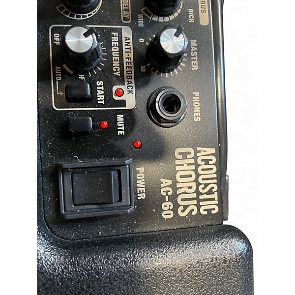 Used Roland AC-60 Acoustic Guitar Combo Amp