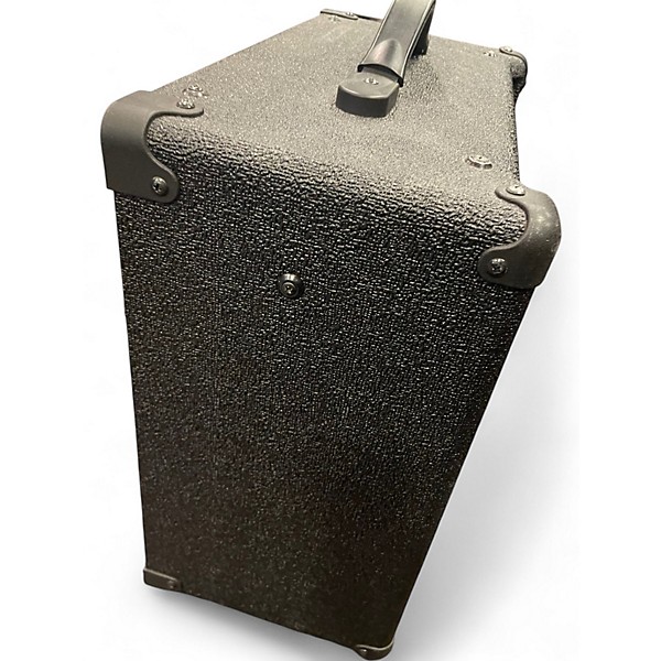 Used Behringer GTX30 Guitar Combo Amp