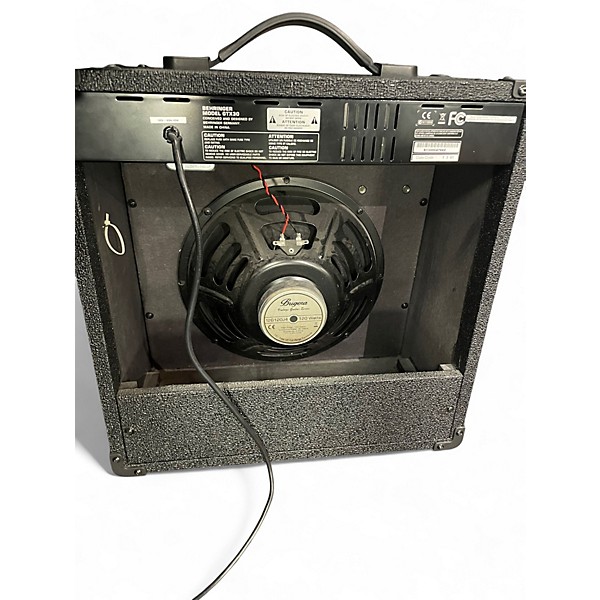 Used Behringer GTX30 Guitar Combo Amp