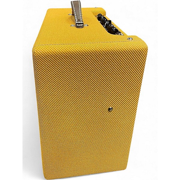 Used Fender Blues Junior Lacquered Tweed 15W 1x12 Tube Guitar Combo Amp