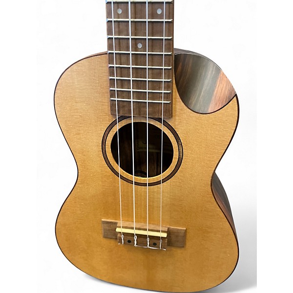 Used Journey UC490CE Sitka Ukulele