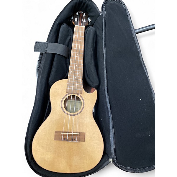 Used Journey UC490CE Sitka Ukulele