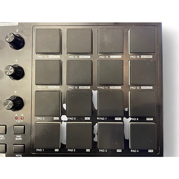Used Akai Professional MPD218 MIDI Controller