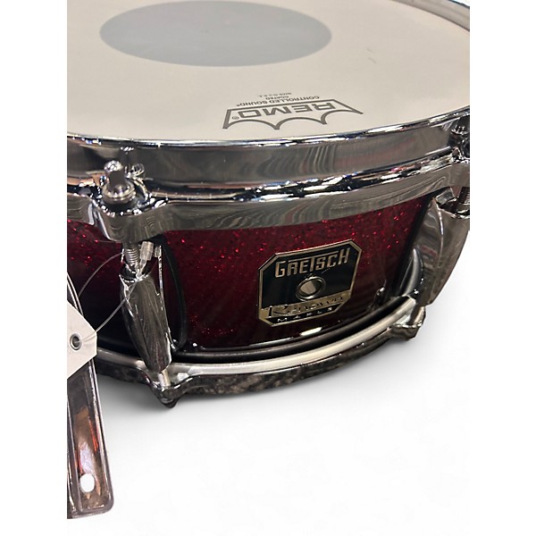 Used Gretsch Drums 14X5 Renown Snare Red to Black Fade Drum