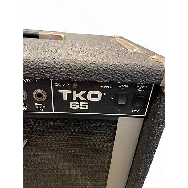 Used Peavey TKO 65 Guitar Cabinet