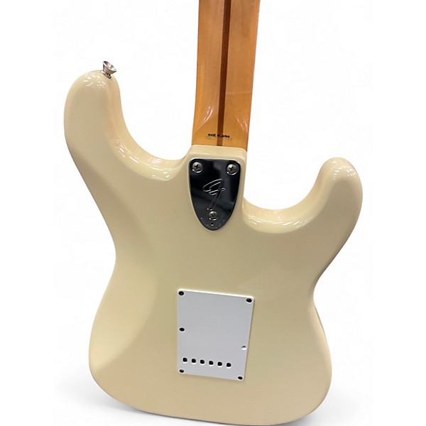 Used Fender ST72 LEFT HANDED Vintage White Electric Guitar