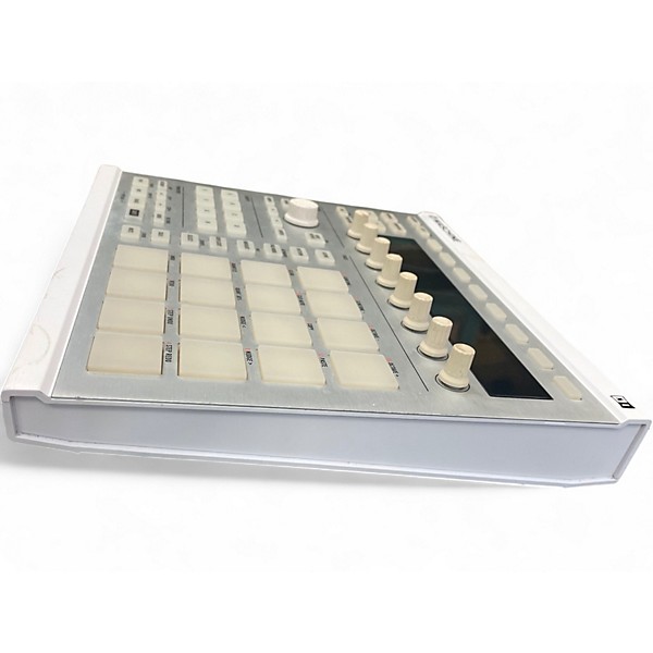 Used Native Instruments Maschine MKII MIDI Controller
