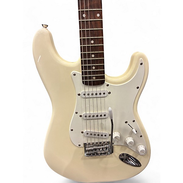 Used Squier Affinity Stratocaster White Solid Body Electric Guitar