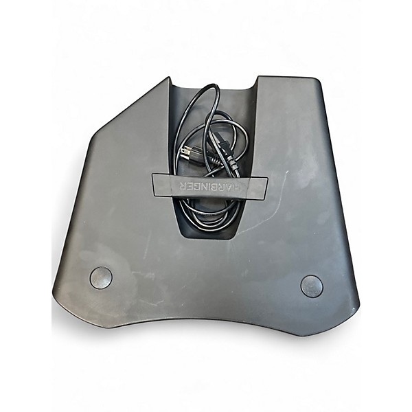 Used Harbinger VARI V2315 Powered Speaker