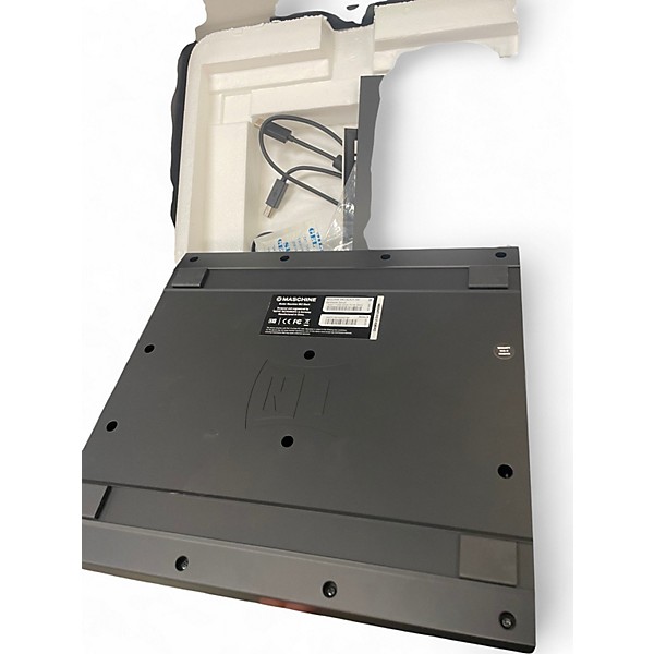 Used Native Instruments Maschine MKII MIDI Controller