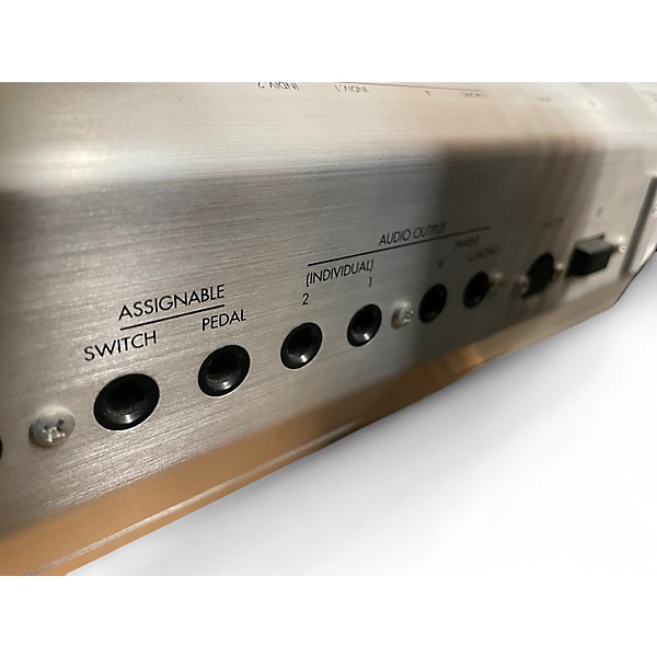 Used KORG Triton Le 88 Key Keyboard Workstation