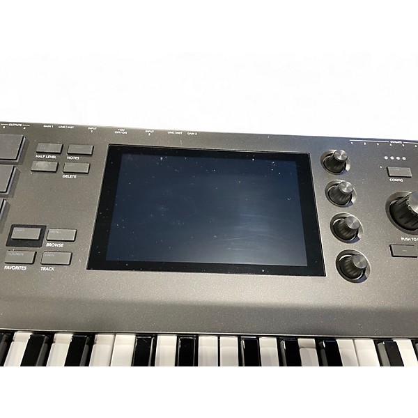 Used Akai Professional MPC Key 61 Keyboard Workstation