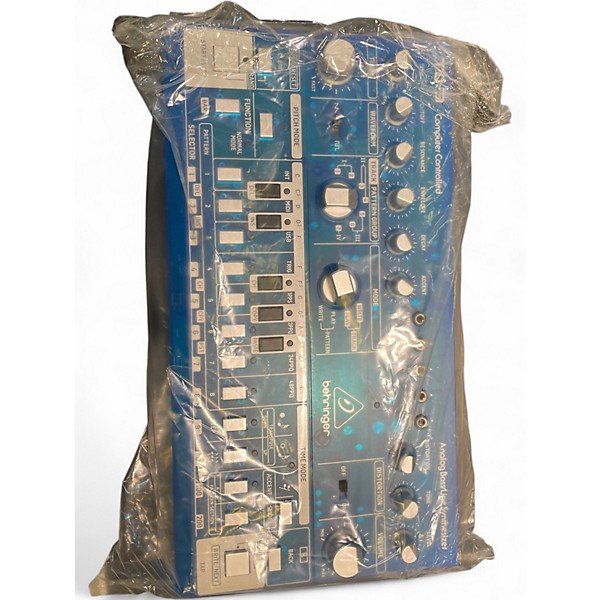 Used Behringer TD 3 BB Synthesizer