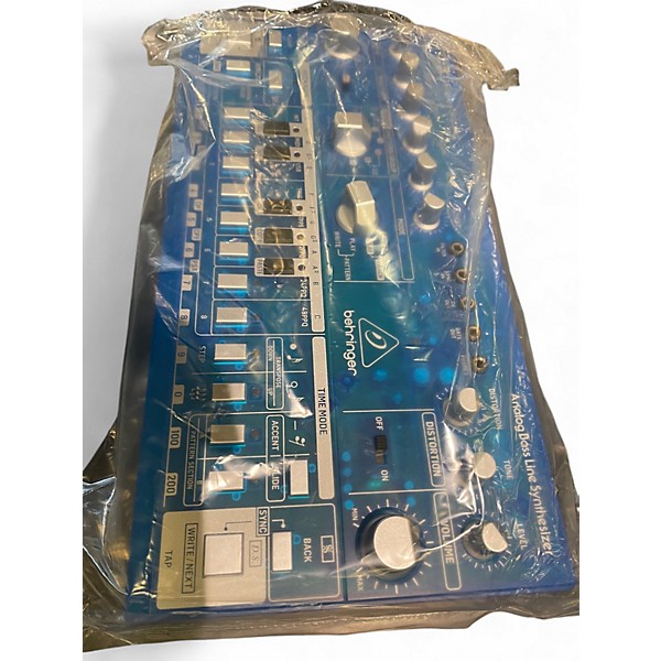 Used Behringer TD 3 BB Synthesizer