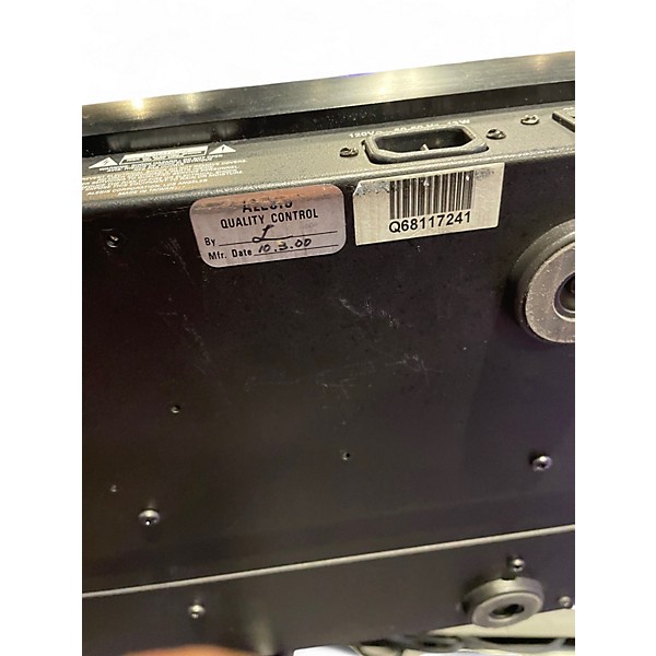 Used Line 6 HX Stomp Effect Processor