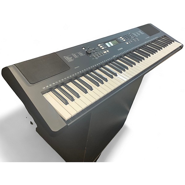 Used Yamaha PSREW310 76 Key Portable Keyboard
